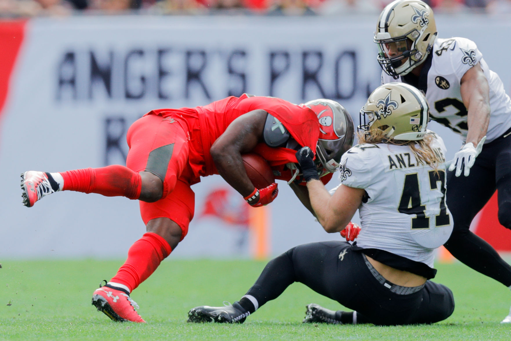 saintsbucs64.121018